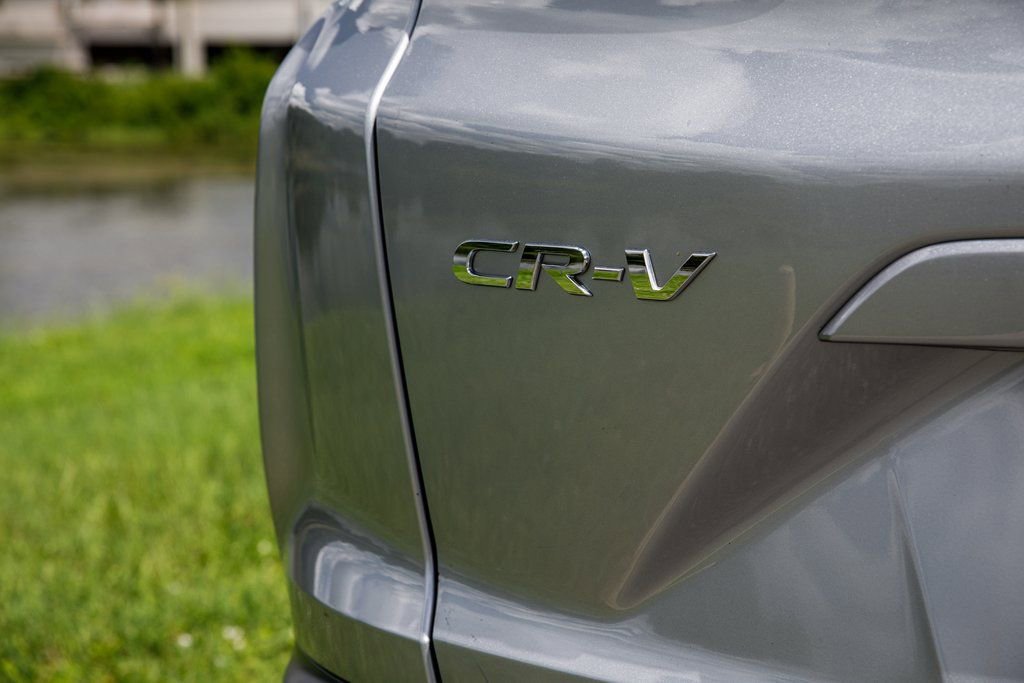 Used 2017 Honda CR-V Touring image 9