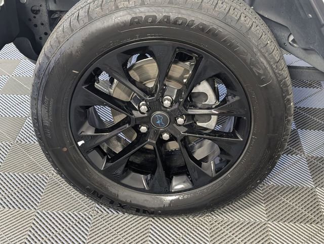 Used 2025 Jeep Wrangler Unlimited Sahara image 8