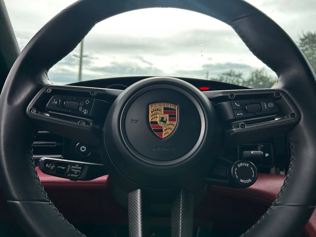 Used 2020 Porsche Taycan Turbo S image 18