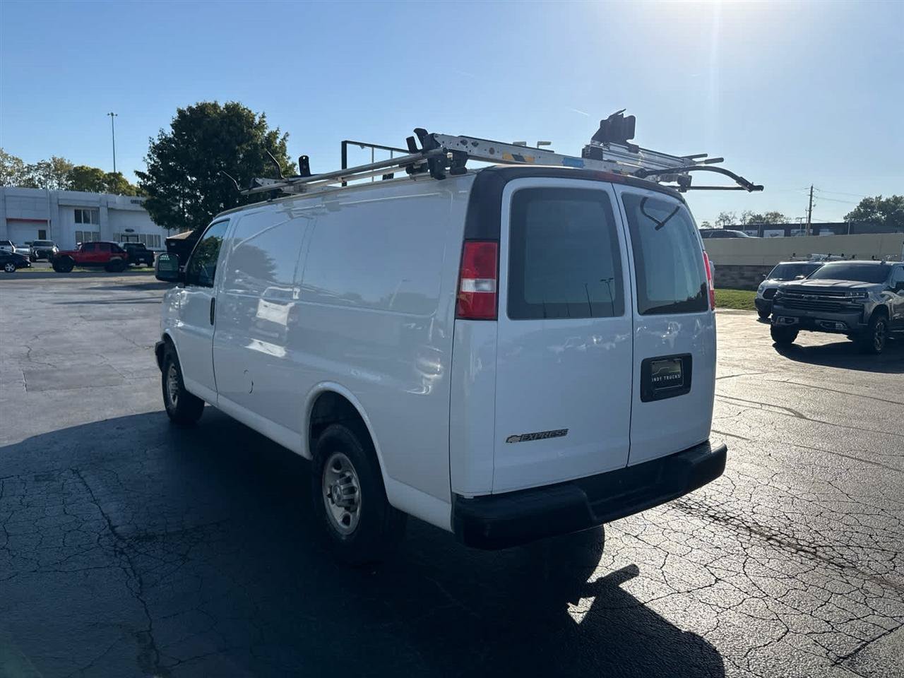 Used 2021 Chevrolet Express 2500 w/ Driver Convenience Package RWD image 6