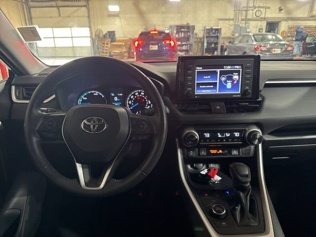 Used 2021 Toyota RAV4 XLE image 8