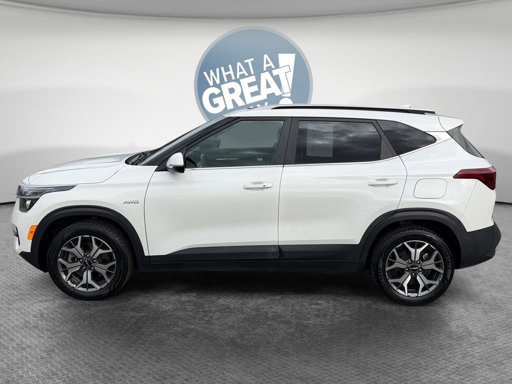 Used 2022 Kia Seltos EX image 7