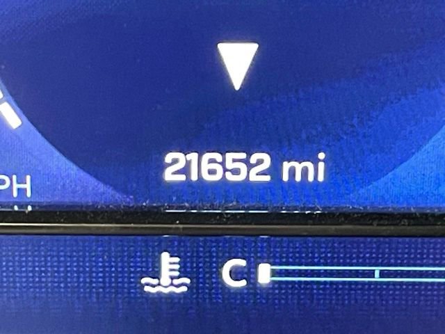 Certified 2025 Chevrolet Silverado 1500 LT image 2