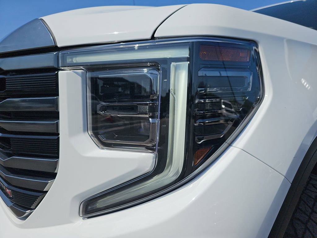 Used 2024 GMC Sierra 1500 AT4 w/ Technology Package image 34