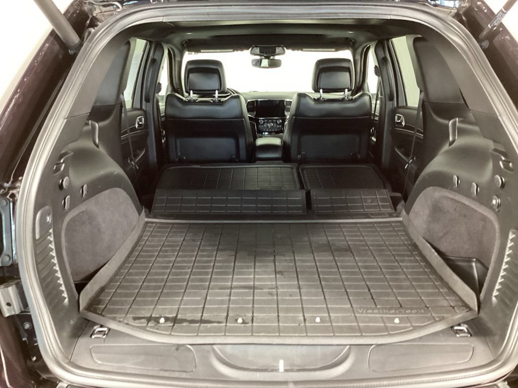 Used 2021 Jeep Grand Cherokee Limited AWD/4WD image 13