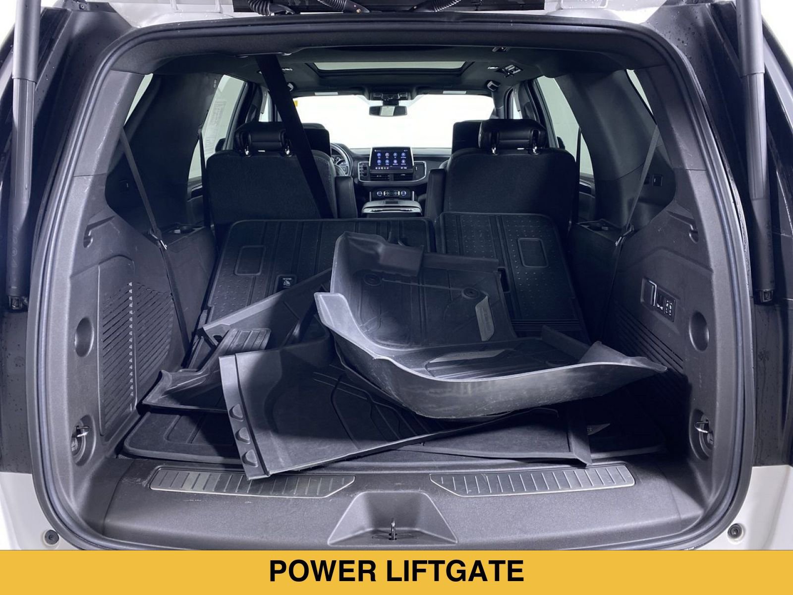 Certified 2021 Chevrolet Tahoe RST w/ Luxury Package AWD/4WD image 15