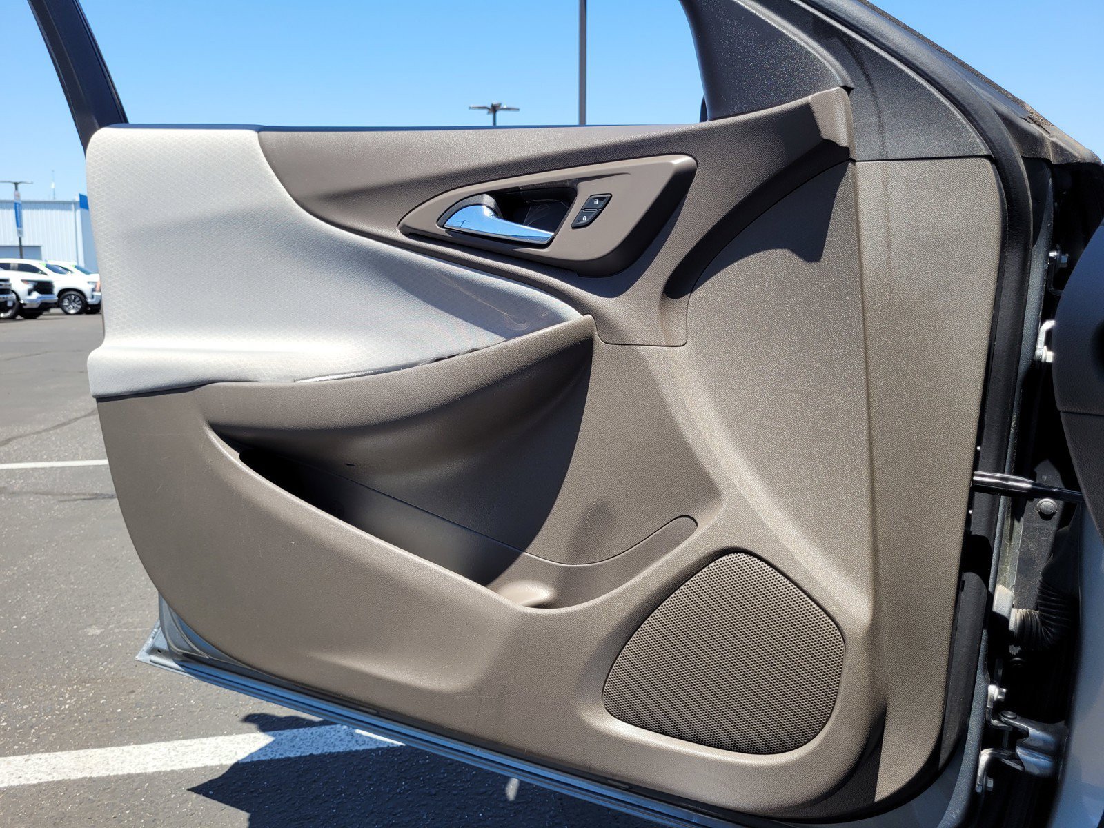 Used 2023 Chevrolet Malibu LS FWD image 26