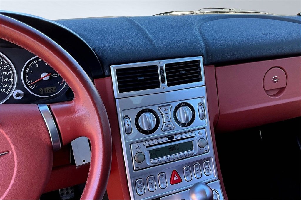 Used 2004 Chrysler Crossfire Coupe image 5
