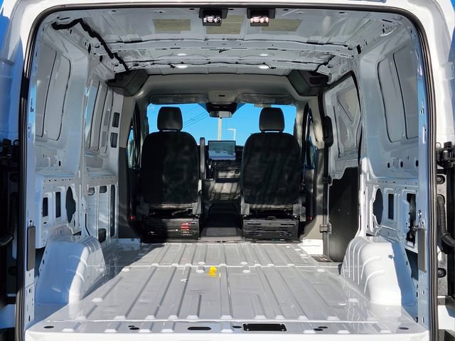 New 2026 Ford Transit 150 Low Roof image 28