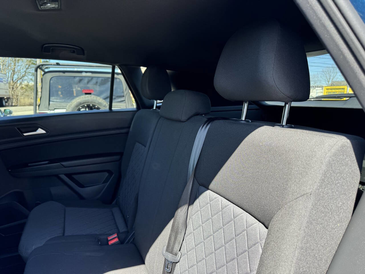 Used 2020 Volkswagen Atlas Cross Sport S image 24
