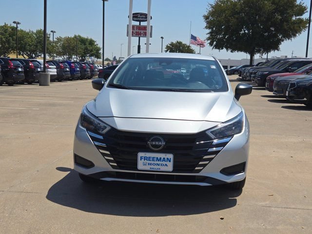 Used 2025 Nissan Versa S w/ S Plus Package FWD image 2