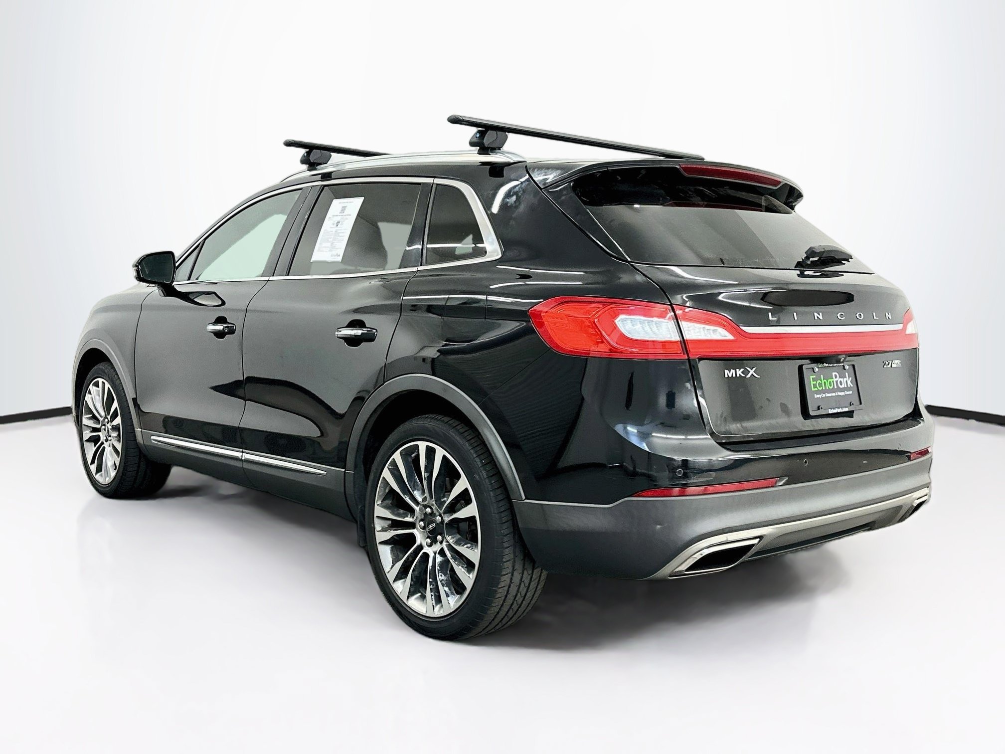 Used 2016 Lincoln MKX Reserve w/ Driver Assistance Package AWD/4WD image 5