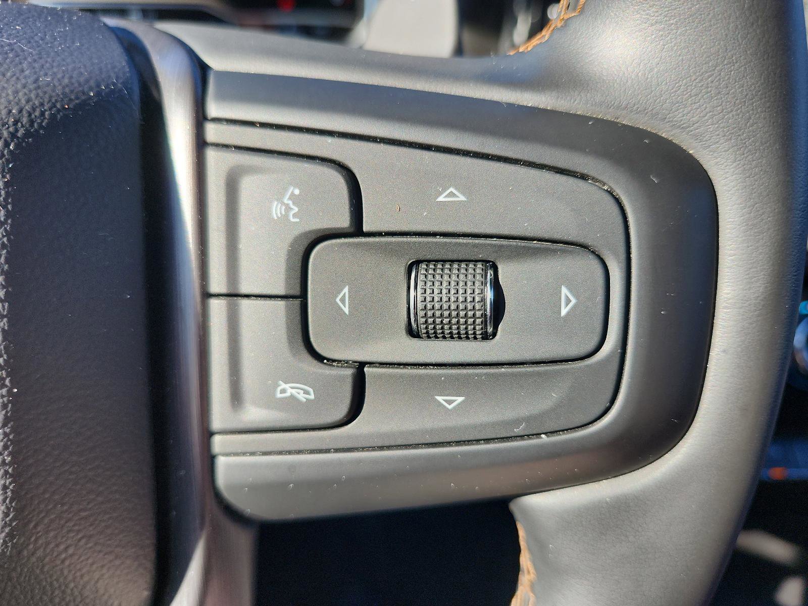 Certified 2023 GMC Sierra 1500 AT4 w/ AT4 Premium Package image 31