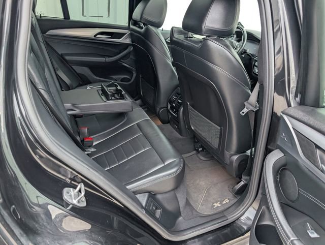 Used 2021 BMW X4 xDrive30i w/ Premium Package image 32