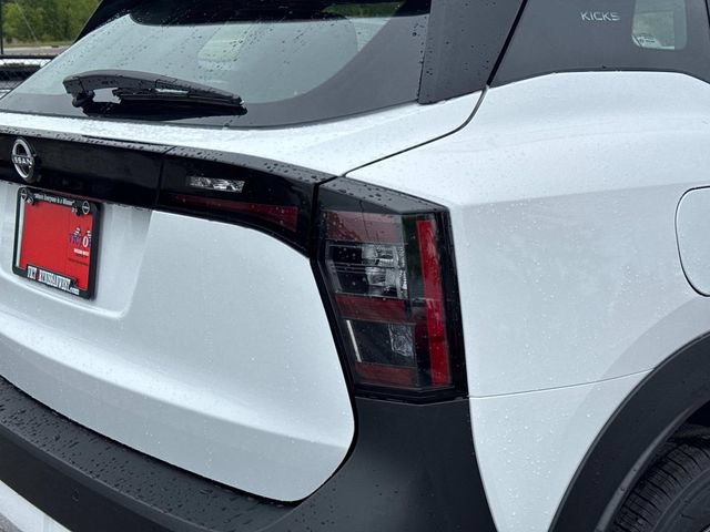 New 2026 Nissan Kicks S FWD image 12