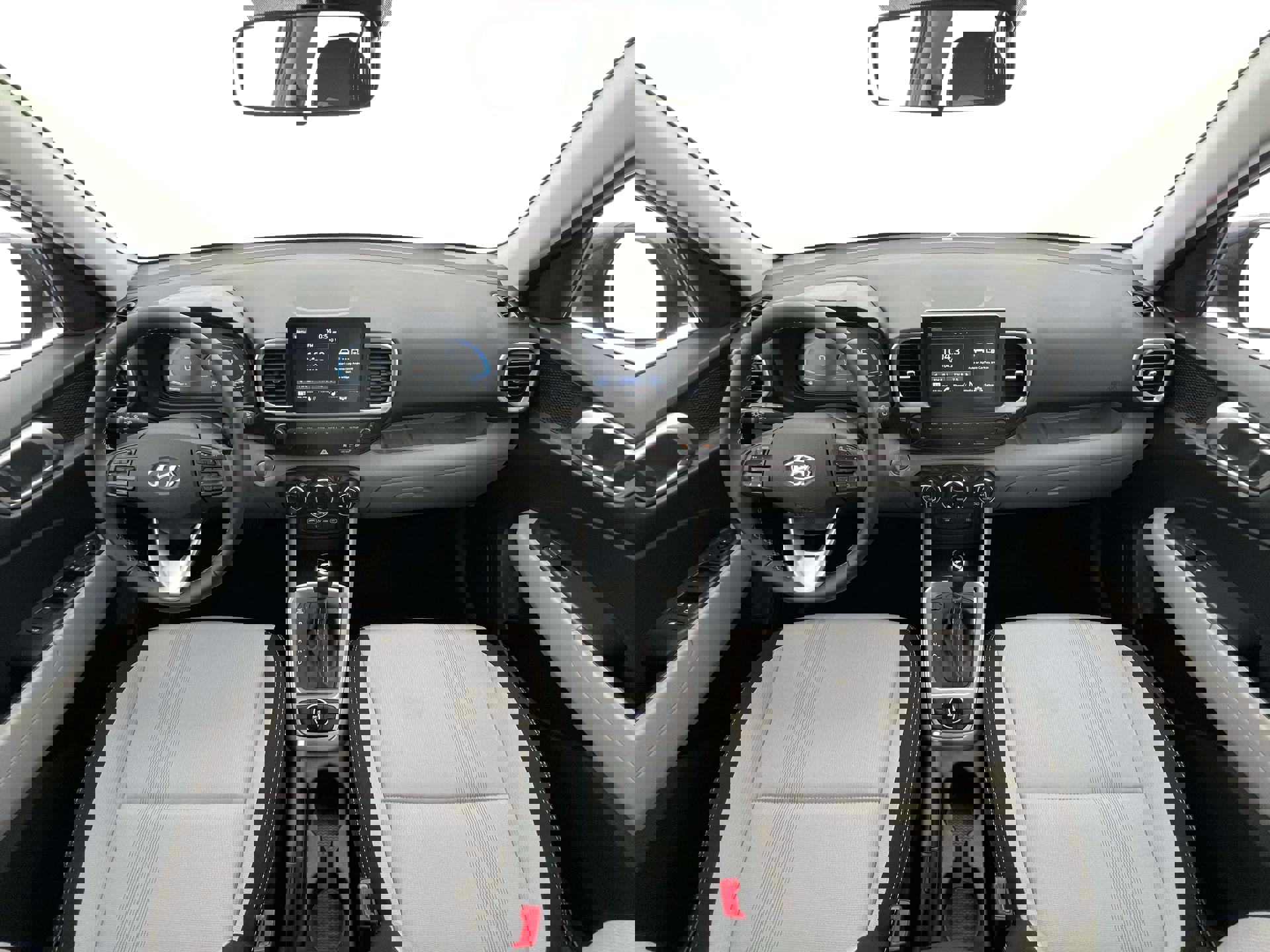 New 2025 Hyundai Venue SEL image 13