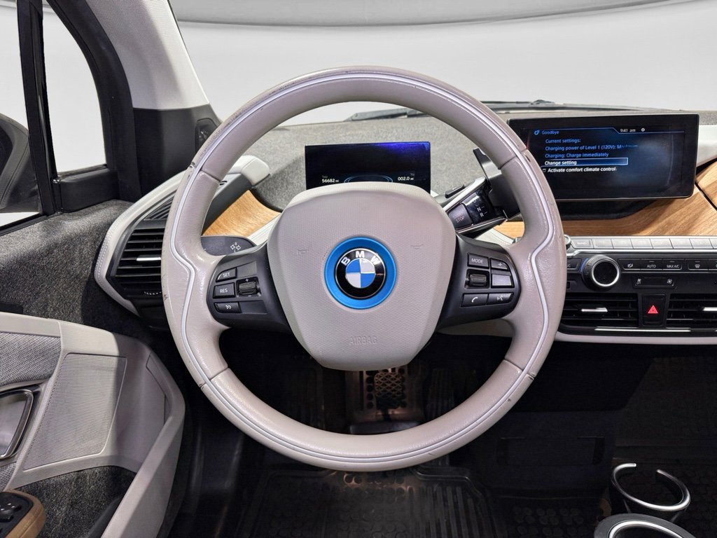 Used 2017 BMW i3 94 Ah w/Range Extender image 8