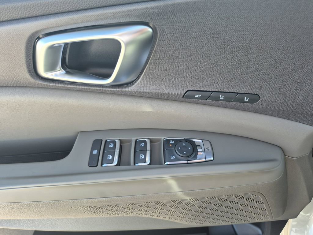 New 2026 Kia Carnival SX FWD image 7