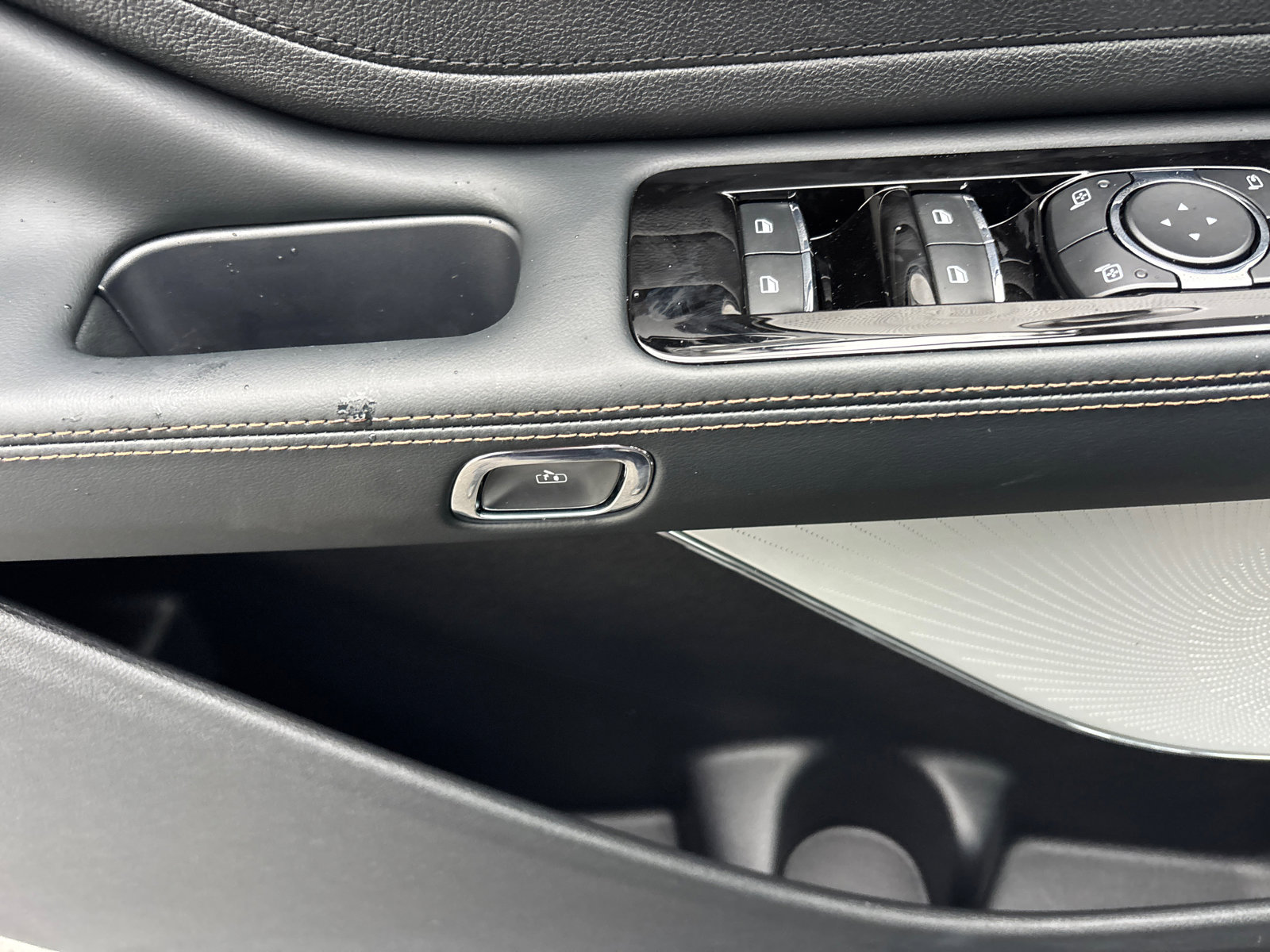 New 2026 Lincoln Aviator Reserve image 14