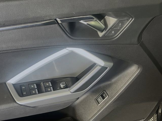 Used 2020 Audi Q3 2.0T Premium w/ Convenience Package image 12