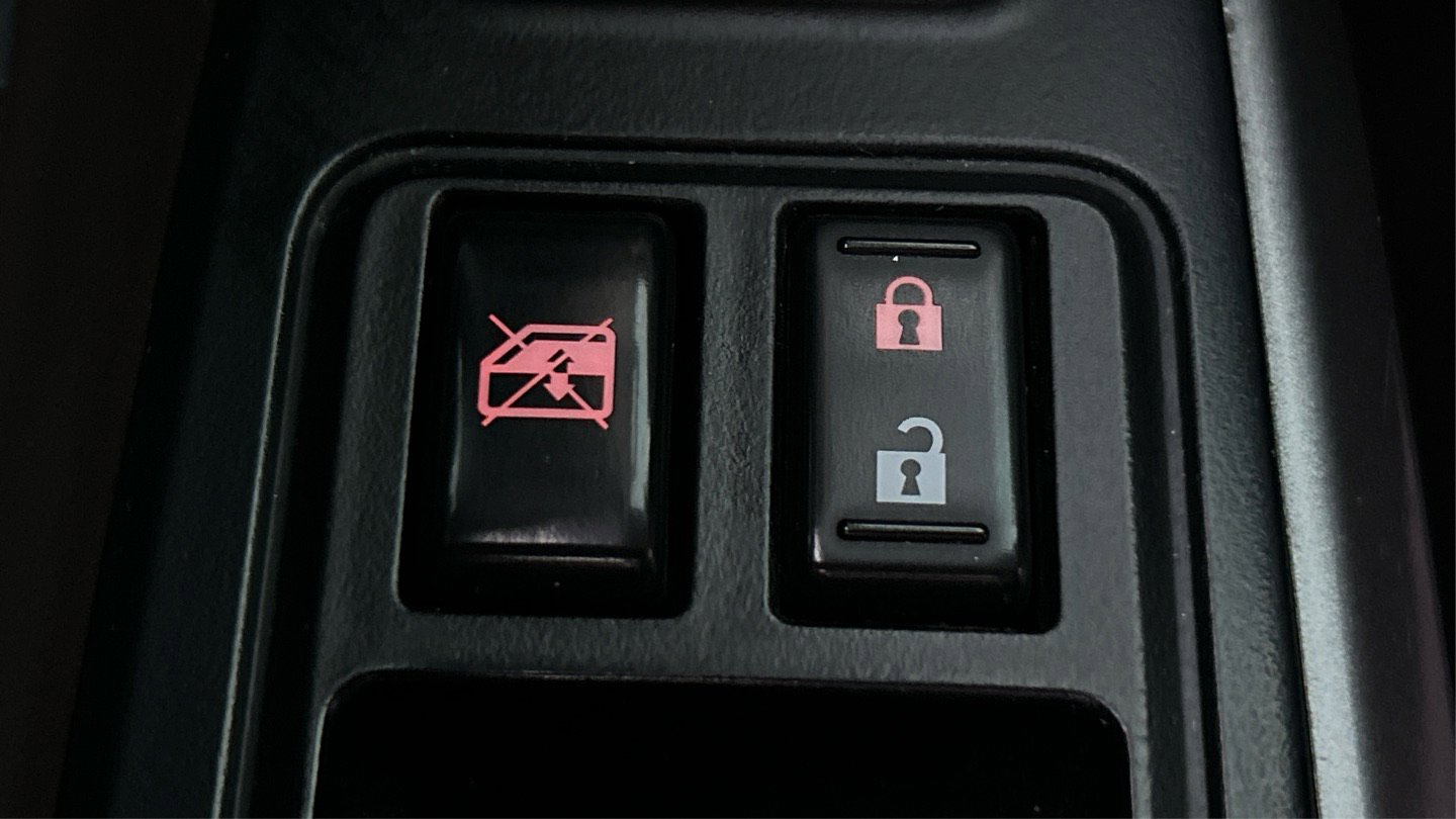 Used 2019 Nissan Titan Platinum Reserve image 42