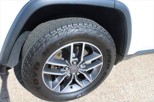 Certified 2022 Jeep Grand Cherokee Limited RWD image 13