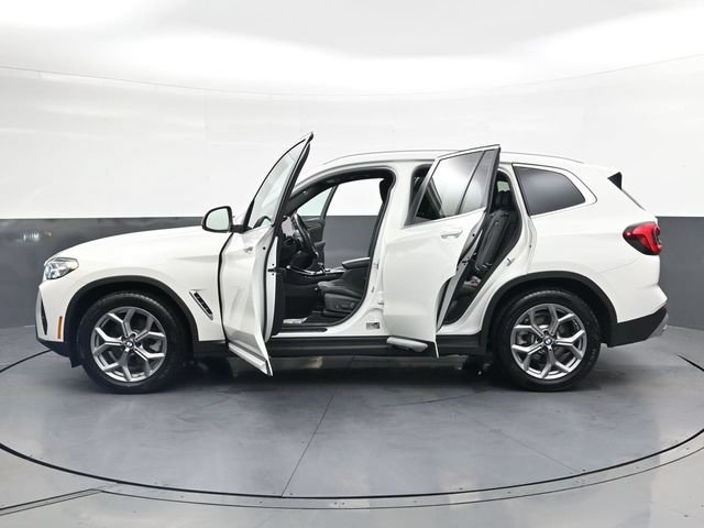 Used 2024 BMW X3 xDrive30i AWD/4WD image 38