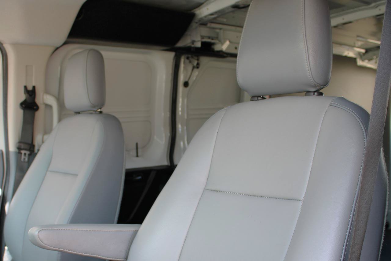 Used 2019 Ford Transit 150 130 Low Roof RWD image 27
