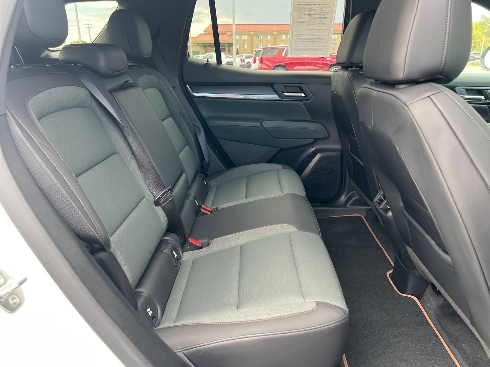 Used 2026 GMC Terrain AT4 w/ Convenience Package III AWD/4WD image 31