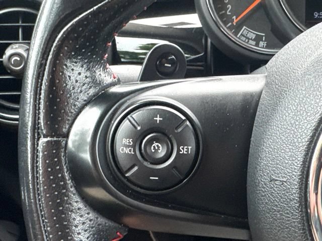 Used 2019 MINI Cooper S w/ Premium Package FWD image 26