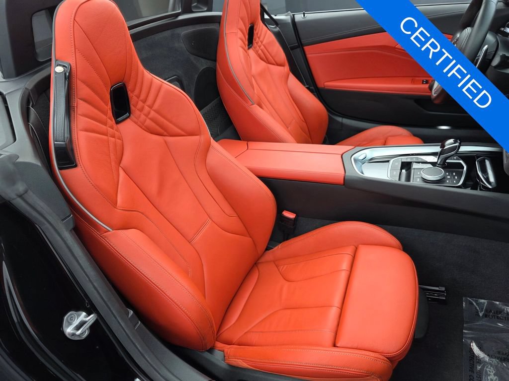 Certified 2023 BMW Z4 M40i w/ Premium Package RWD image 27