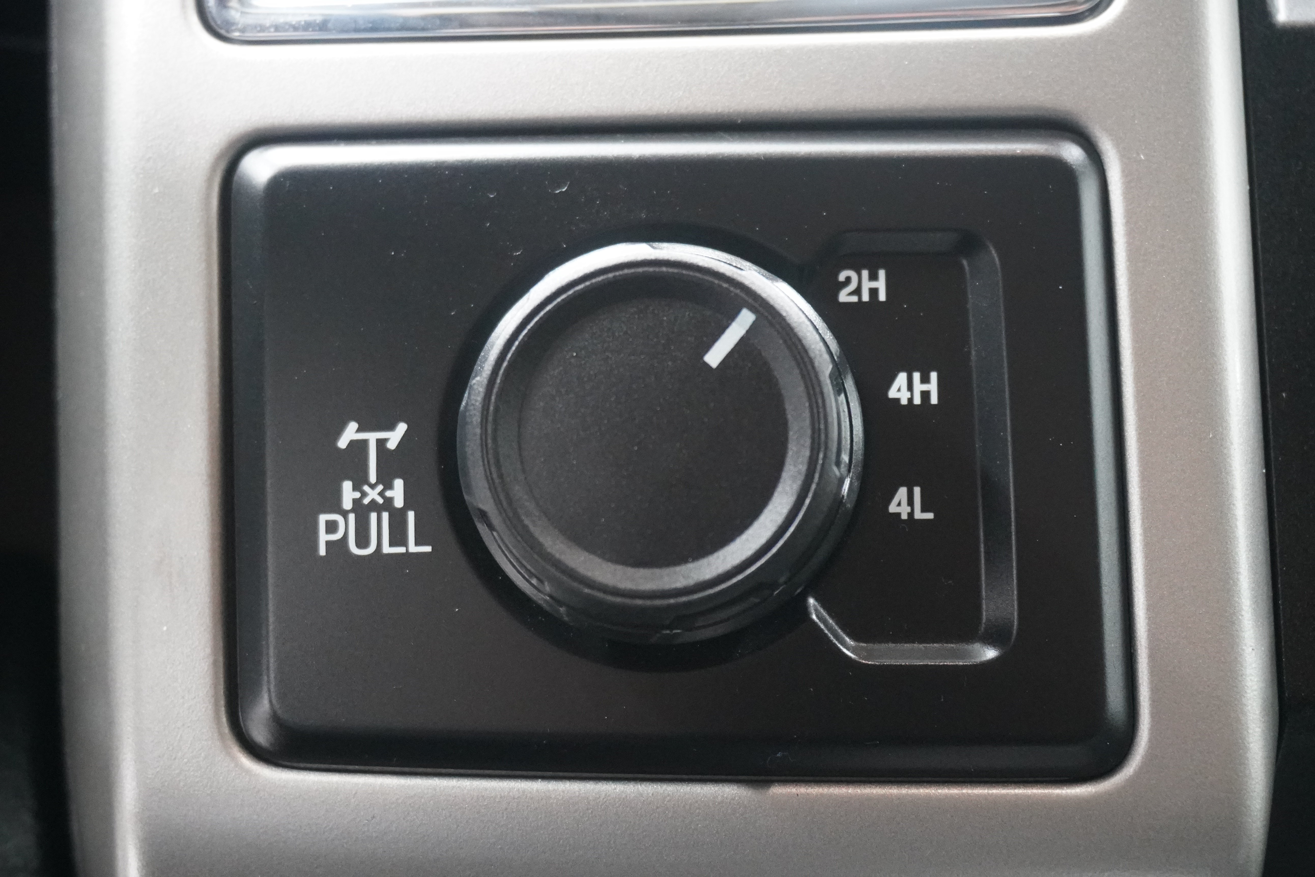 Used 2017 Ford F250 Lariat w/ Lariat Ultimate Package AWD/4WD image 26