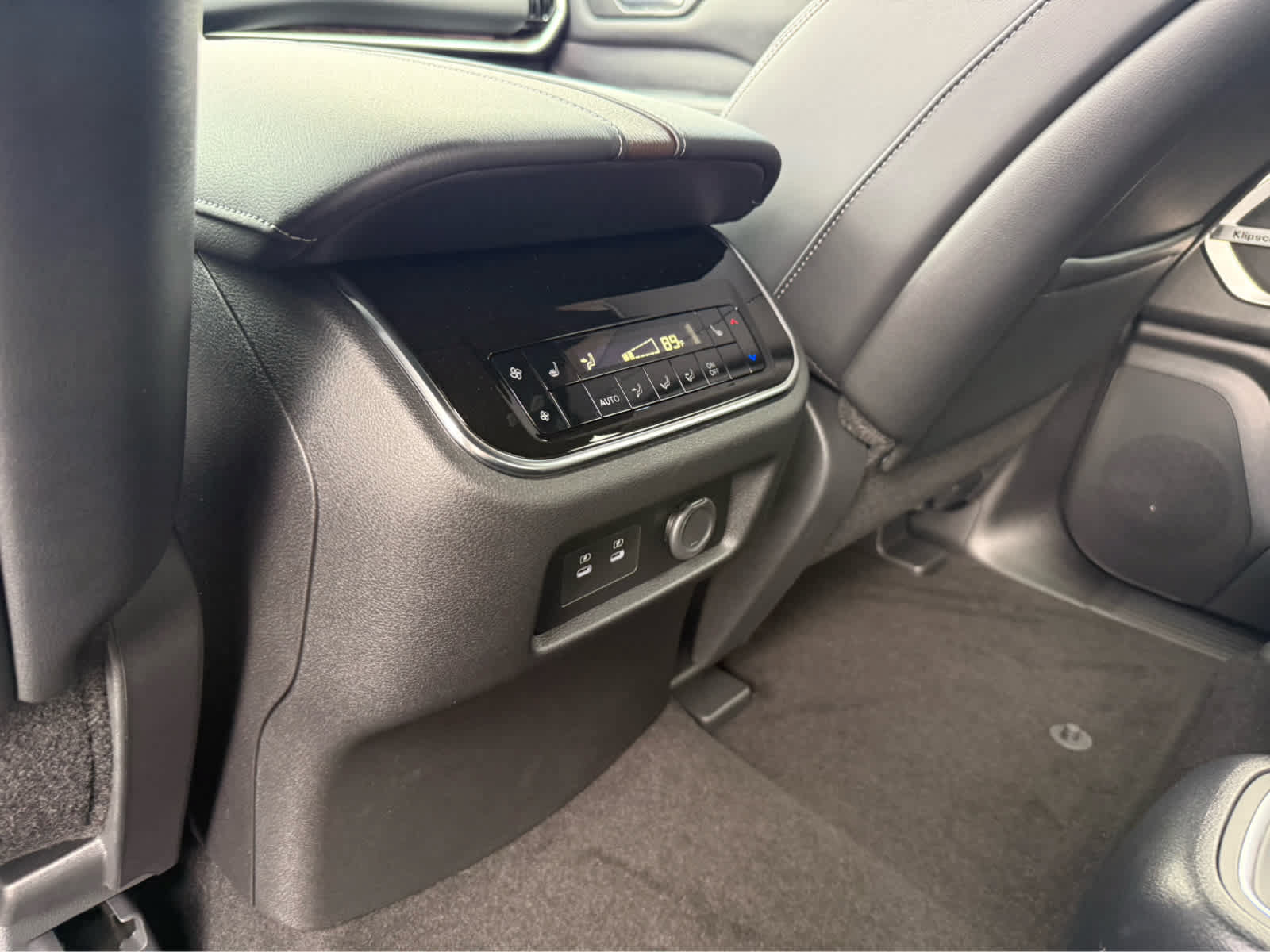 New 2026 Nissan Armada Platinum Reserve AWD/4WD image 16