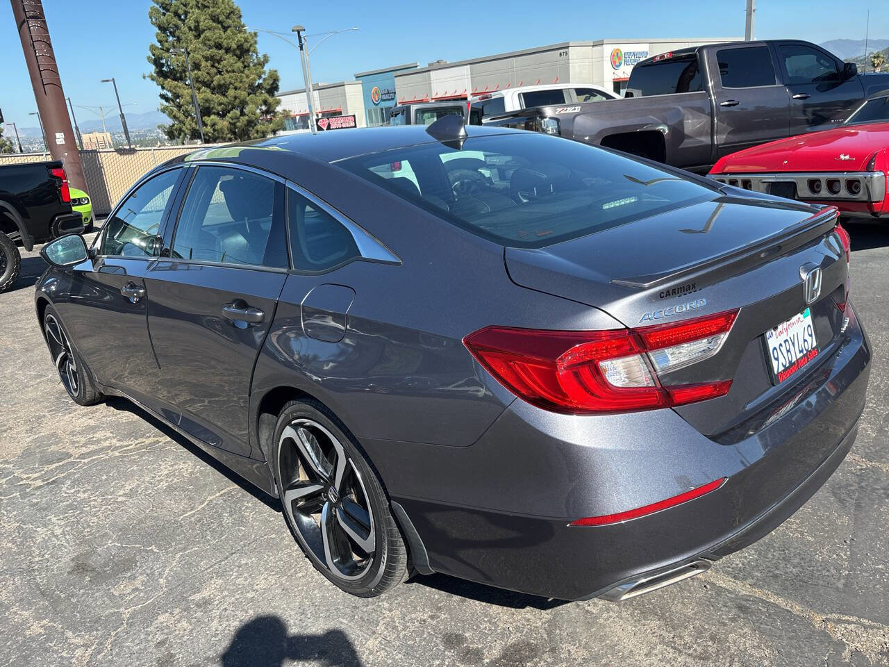 Used 2020 Honda Accord Sport image 9