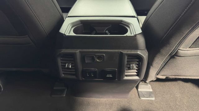 Used 2019 Ford F150 XLT w/ Equipment Group 302A Luxury AWD/4WD image 18