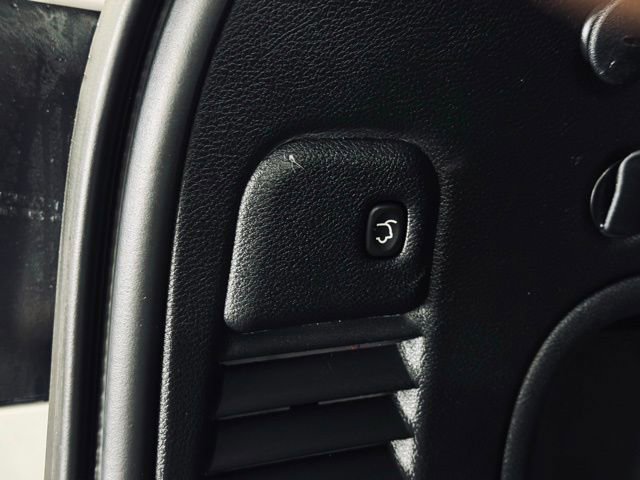 Certified 2022 Jeep Grand Cherokee Limited image 12