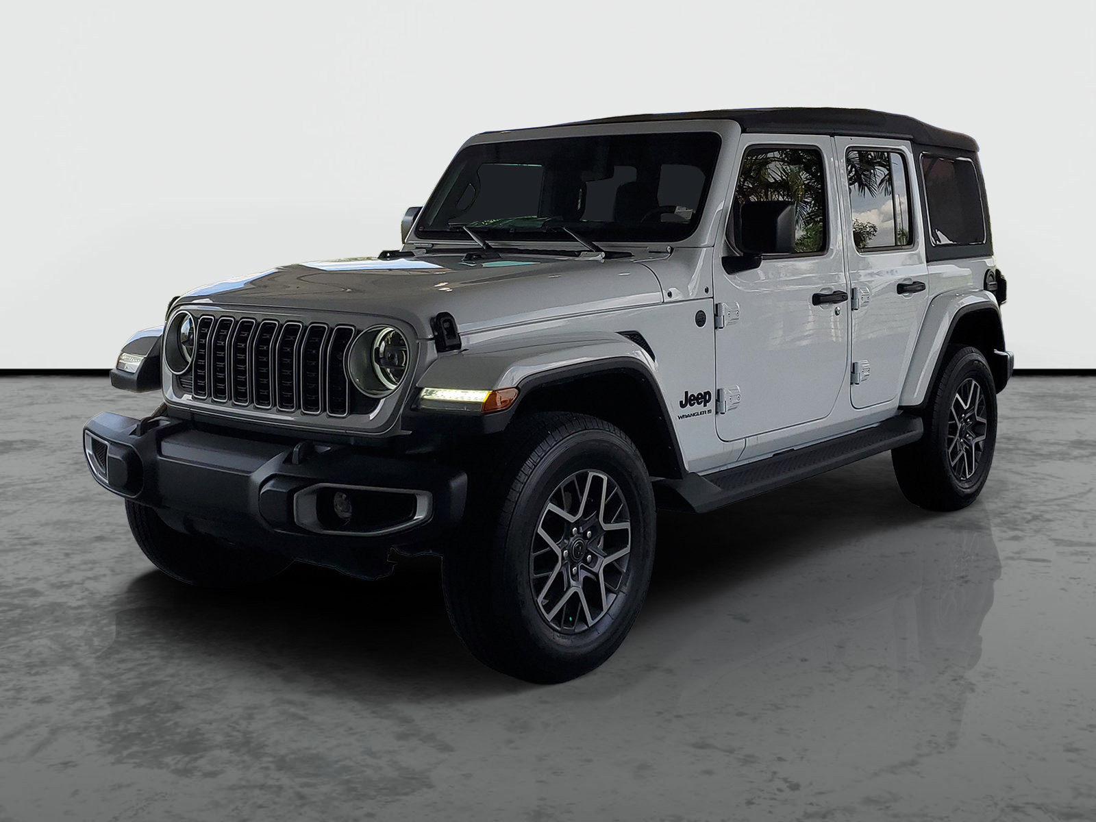 New 2025 Jeep Wrangler Unlimited Sahara w/ Safety Group AWD/4WD image 4