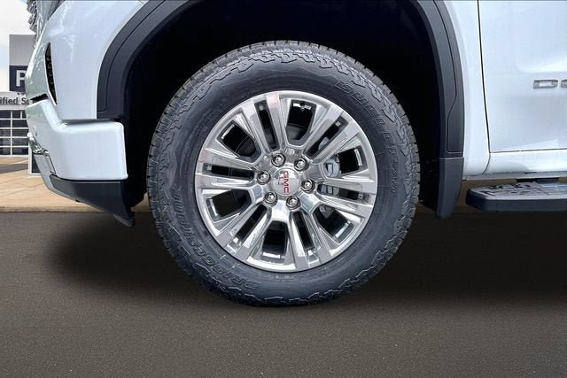 New 2026 GMC Sierra 1500 Denali w/ Technology Package AWD/4WD image 13