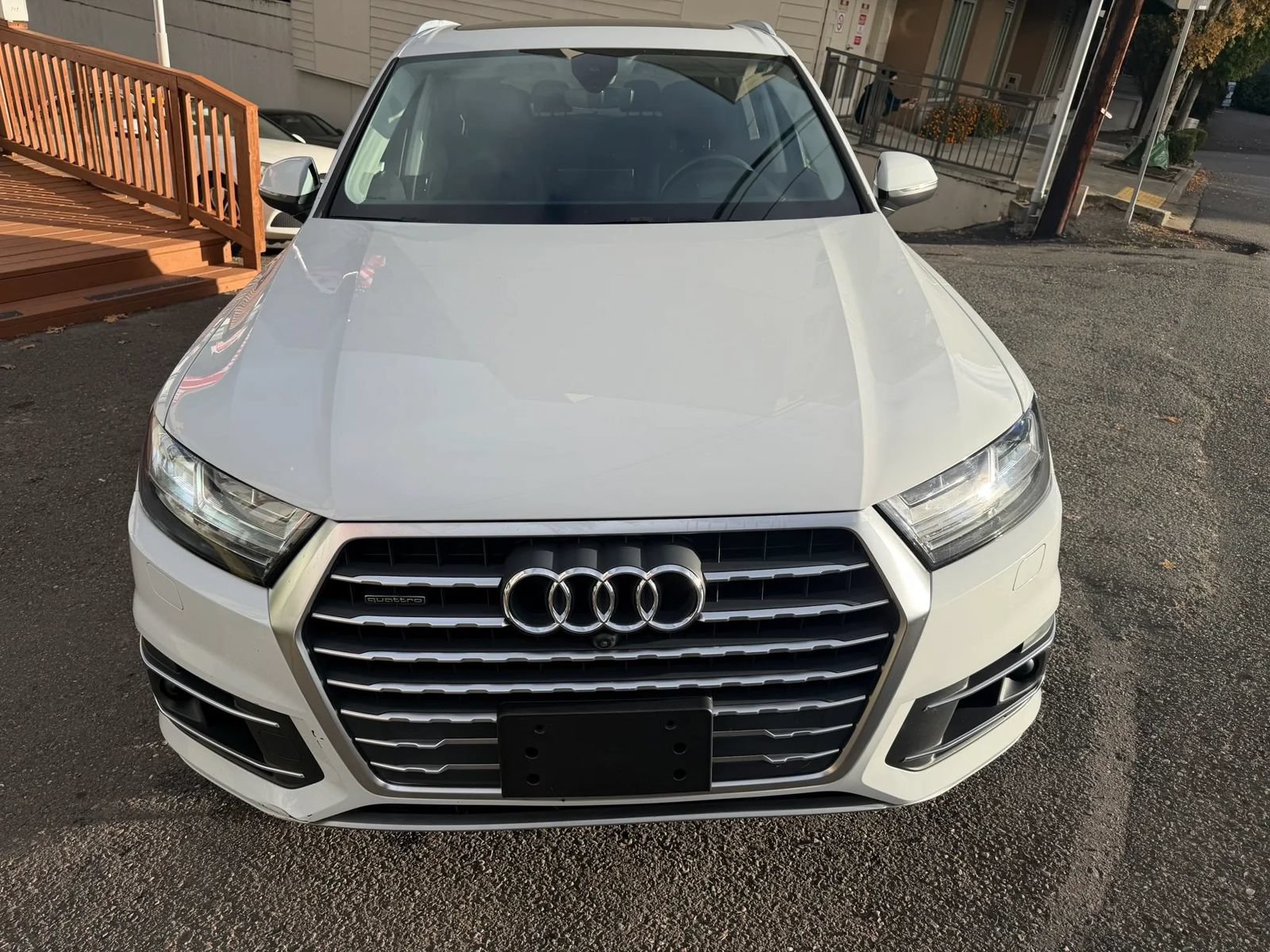 Used 2018 Audi Q7 3.0T Prestige AWD/4WD image 5