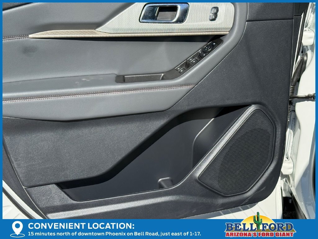 New 2027 Ford Explorer Active RWD image 18