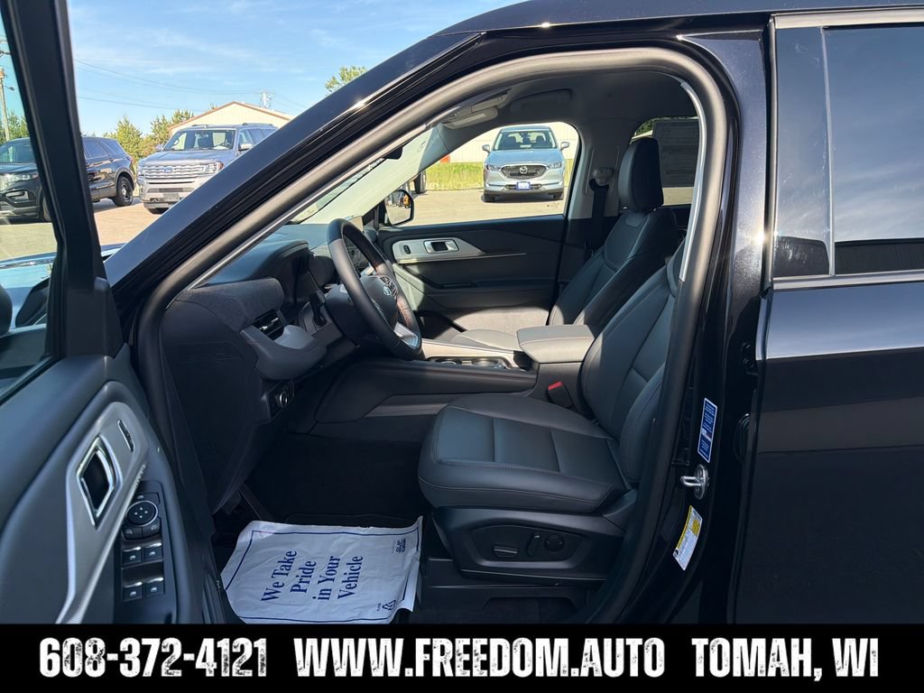 New 2026 Ford Explorer Active w/ Active Comfort Package AWD/4WD image 11