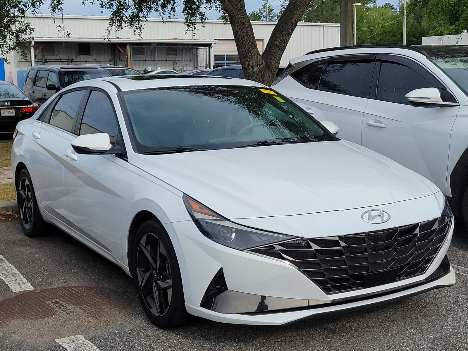 Used 2021 Hyundai Elantra SEL w/ Convenience + Premium Package FWD image 1