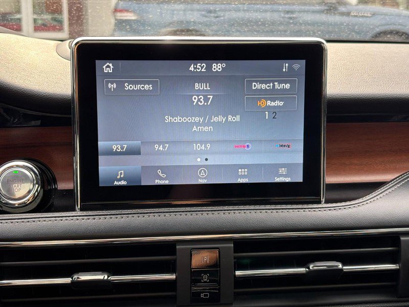 Used 2020 Lincoln Corsair Reserve image 20