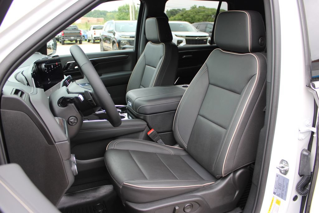Certified 2025 Chevrolet Tahoe Premier AWD/4WD image 14
