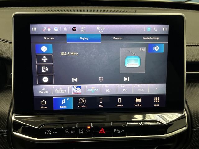 Used 2025 Jeep Compass Limited w/ High Altitude Package image 18