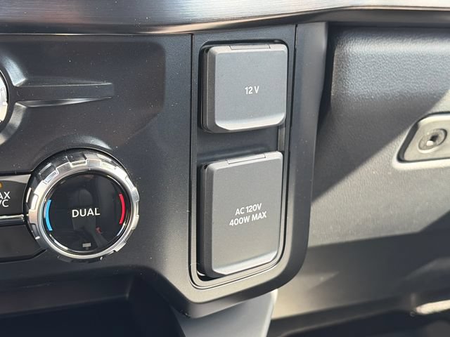 New 2027 Ford F350 Lariat w/ Black Appearance Package AWD/4WD image 27