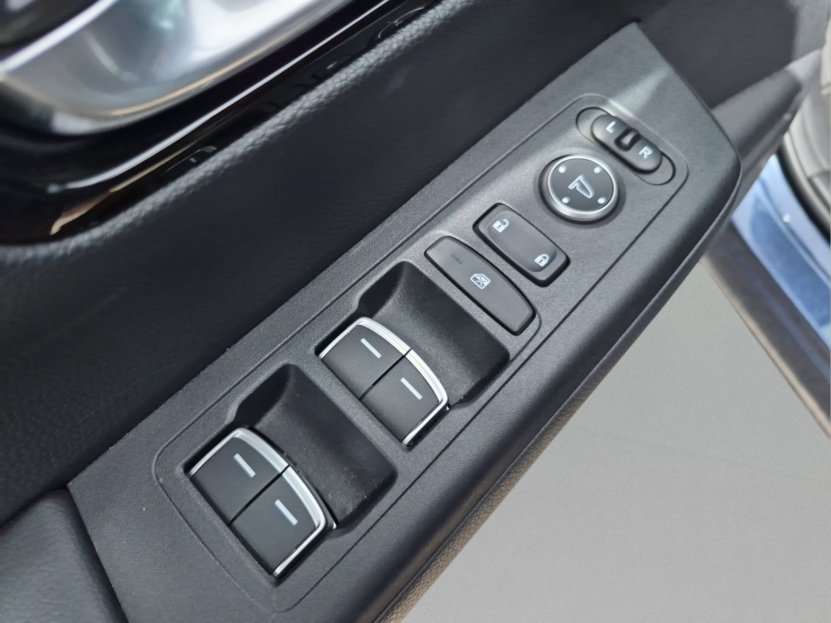 Certified 2024 Honda CR-V Sport Touring image 16