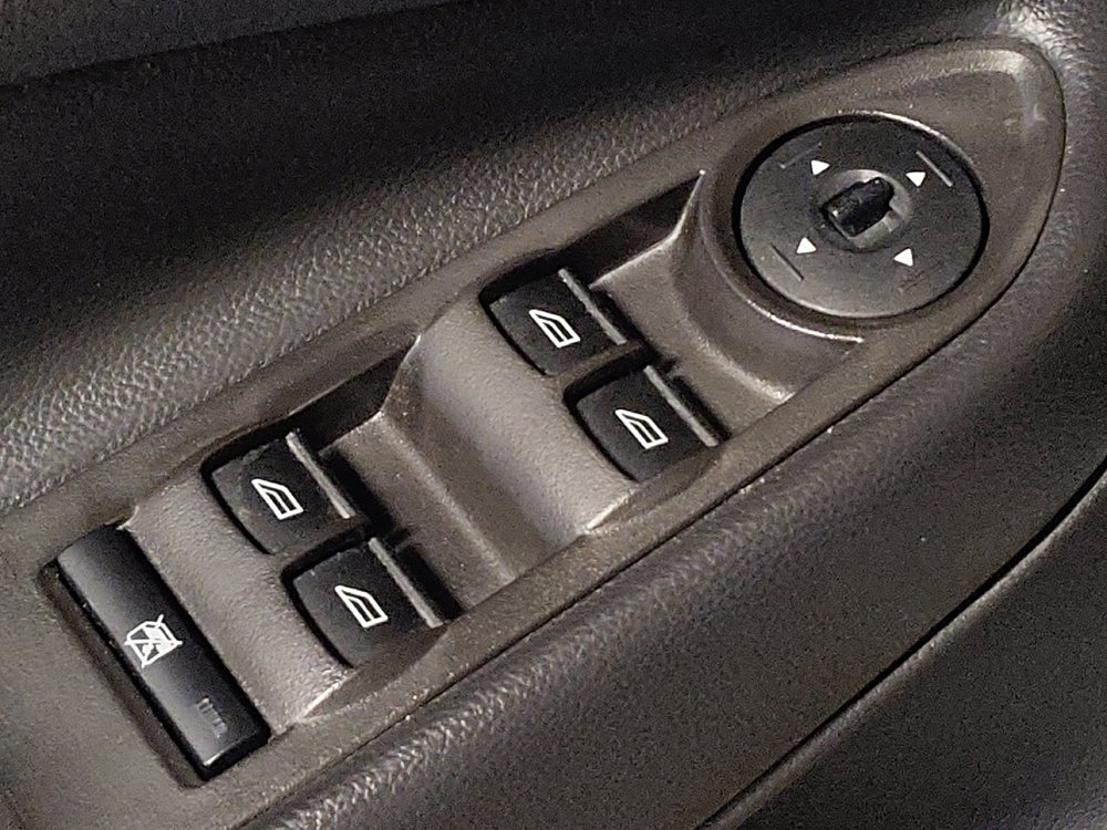 Used 2014 Ford Escape SE FWD image 27