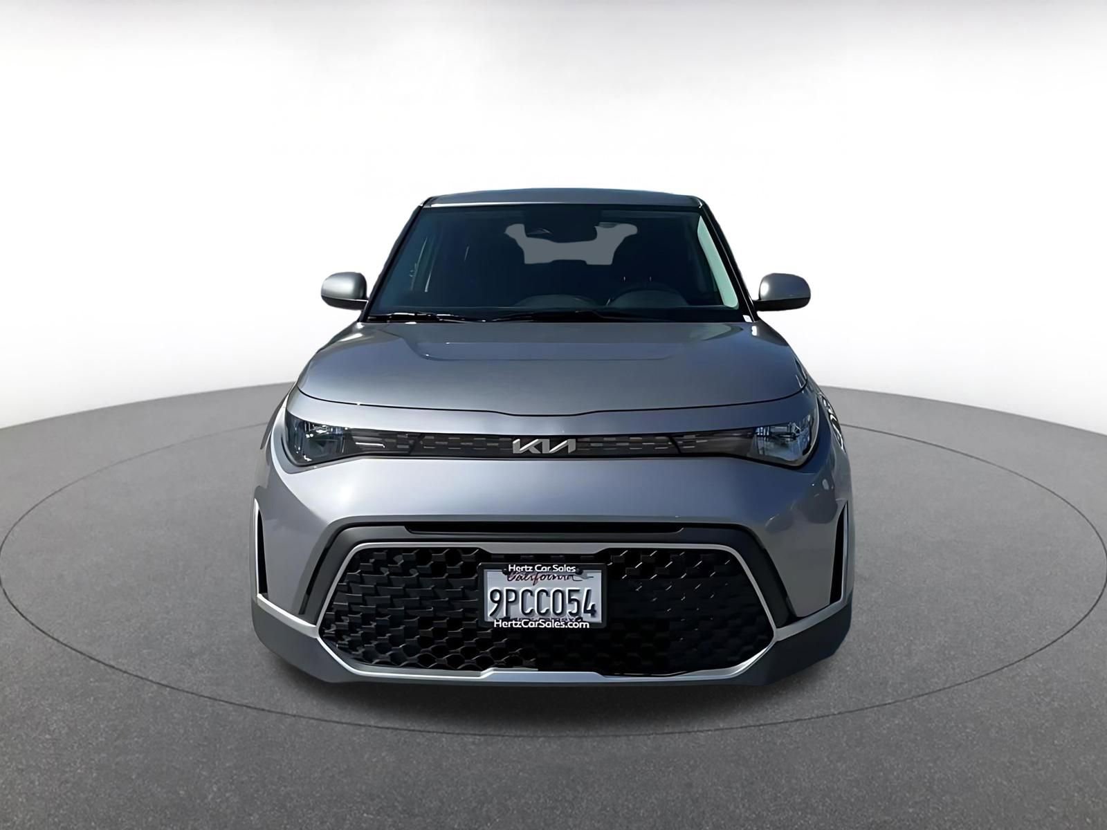 Used 2025 Kia Soul LX w/ LX Technology Package image 4