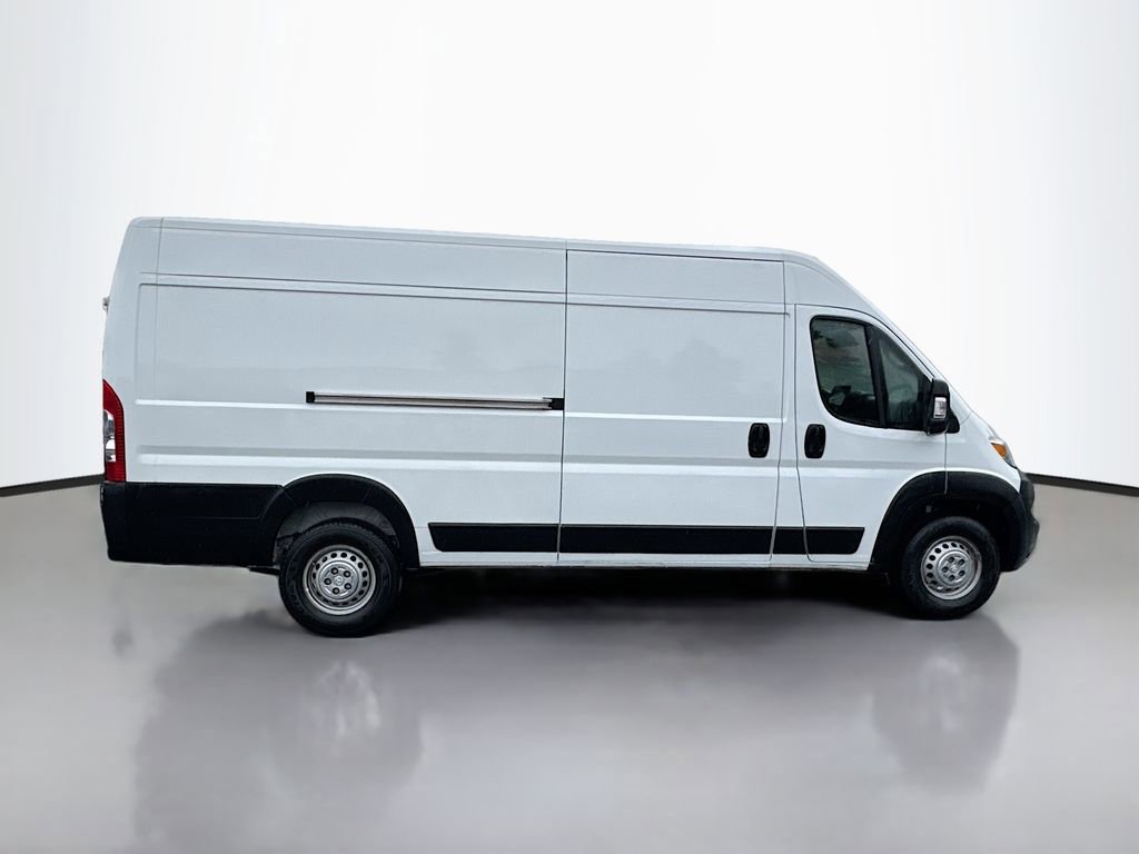 Used 2024 RAM ProMaster 3500 w/ Premium Convenience Group FWD image 9